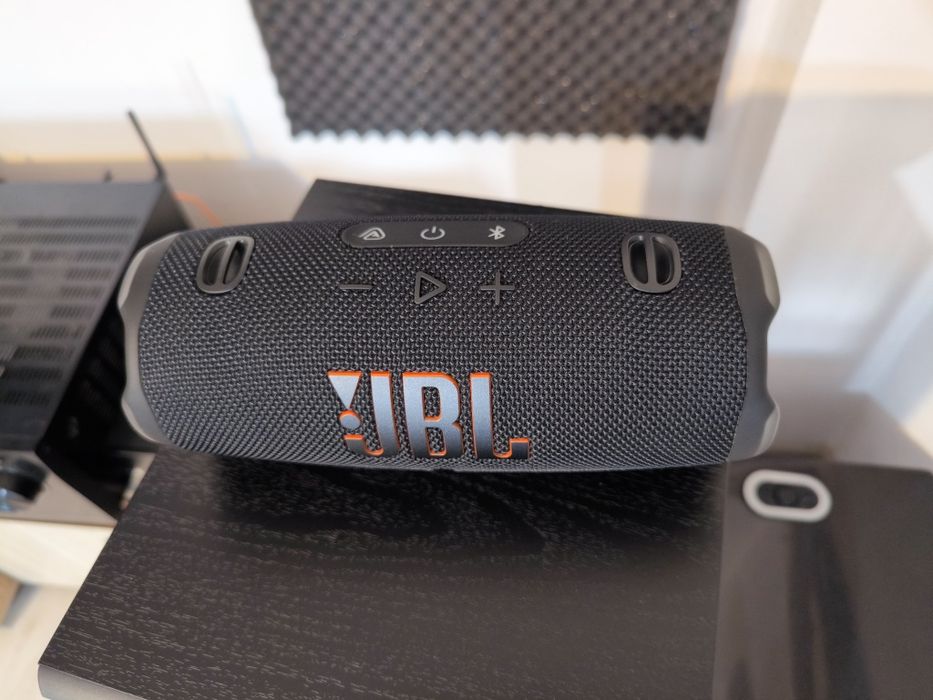 Jbl Charge 6 originală, garanție valabilă până în 10.2027, stare foarte bună
