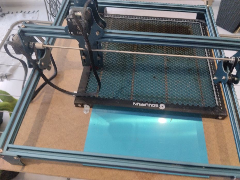 Лазарен гравир S9