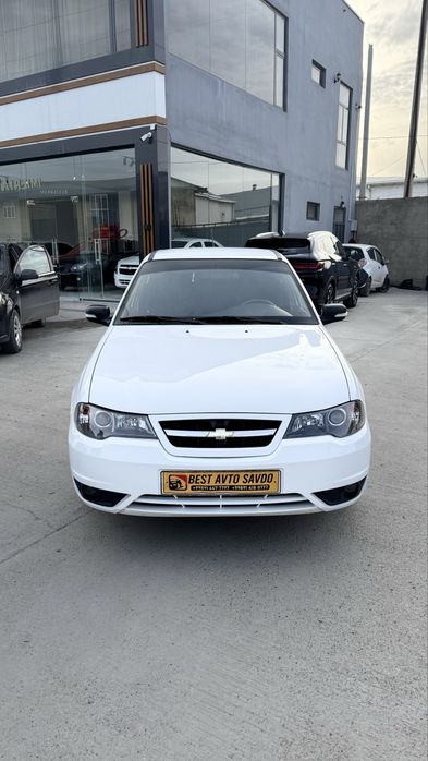 Nexia2 1.6L sotiladi holati zor