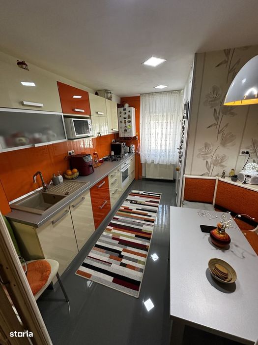 Apartament de vanzare 3 camere,parcare, 60 mp, Cart 1 Mai, Dej — fotografia 1