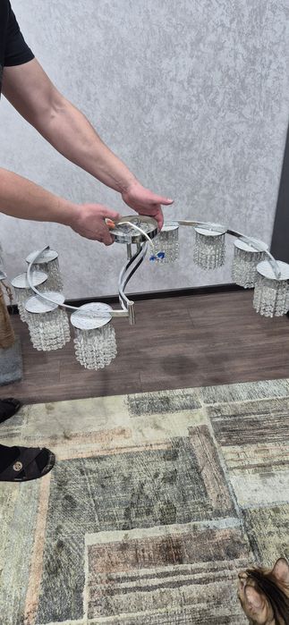 Люстры навесные б/у