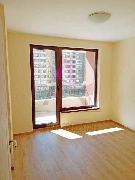 Дава се под наем Двустаен апартамент в Варна, Победа - 56 кв.м за 350 € - Снимка #1