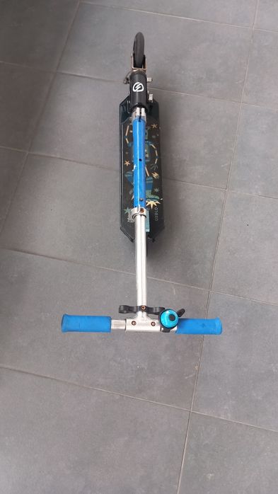 Trotineta copii 5-7 ani,pentru  băieți.