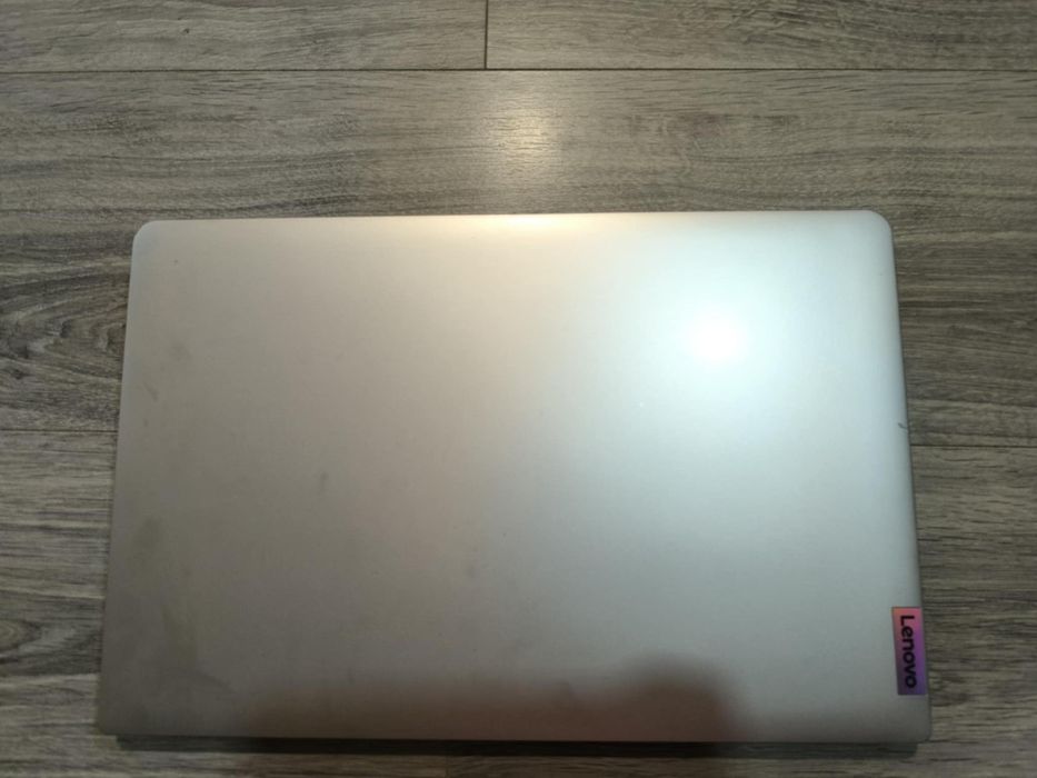 Продава се лаптоп Lenovo – 600 lv

Продавам лаптоп Lenovo в перфектно