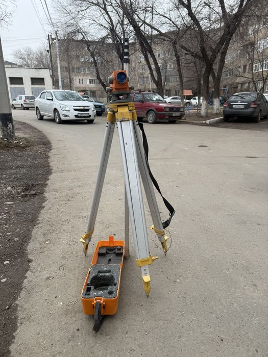 Продается Нивелир