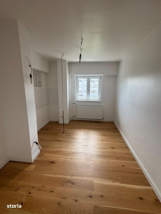 Apartament 3 camere, 76.50 mp, zona Centrala