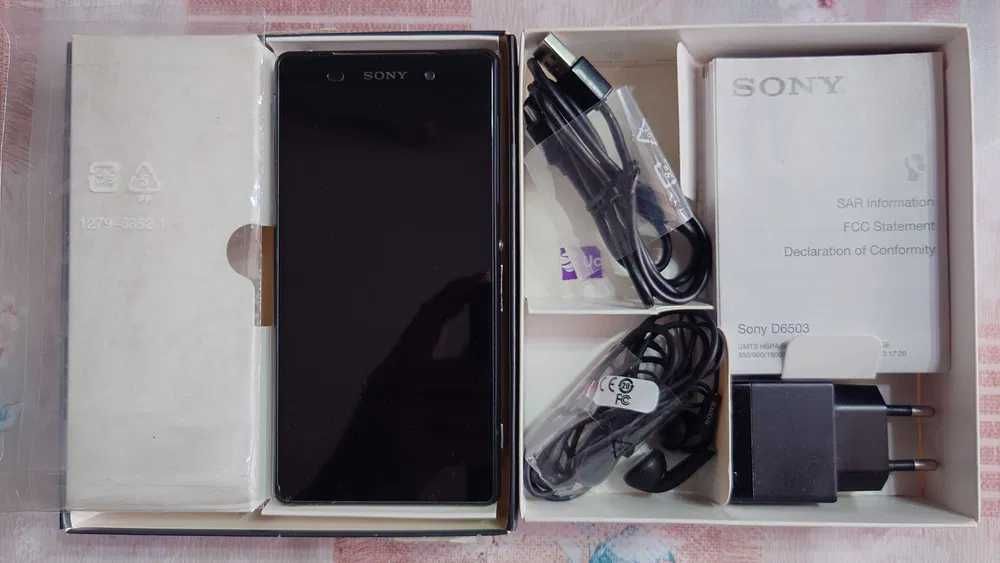 Sony Xperia Z2 в идеальном состоянии, полная комплектация.