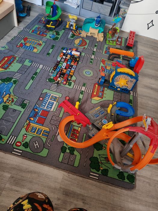 Hot weels писти и колички