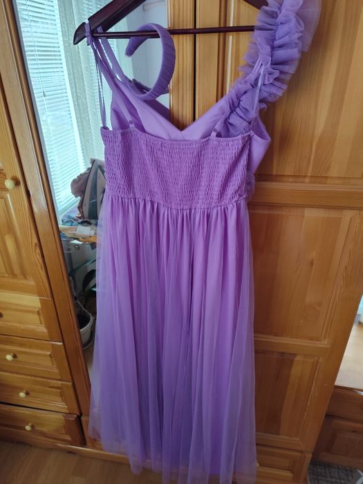 Официална рокля в лилаво
