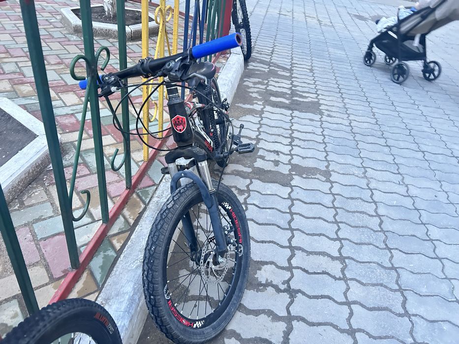 Продам спортивный велосипед
