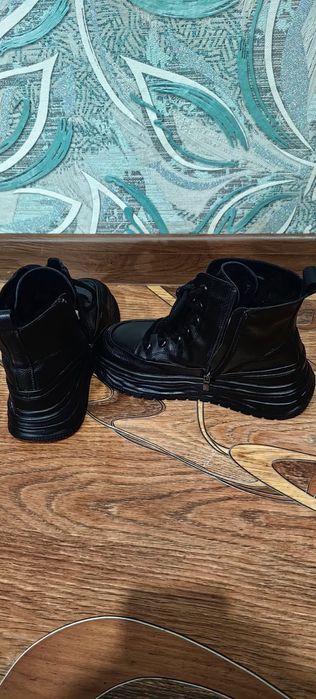 Зимние ботинки Strobbs women