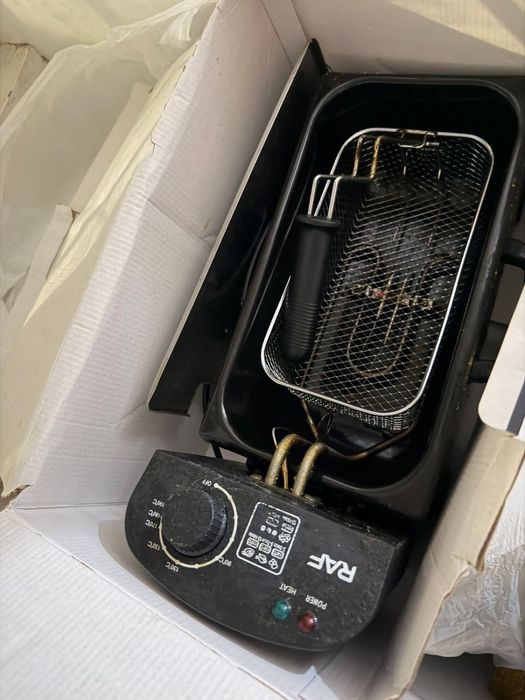 Продам б/у микроволновку, блендер и фритюру