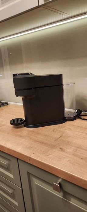 Espressor Nespresso Next