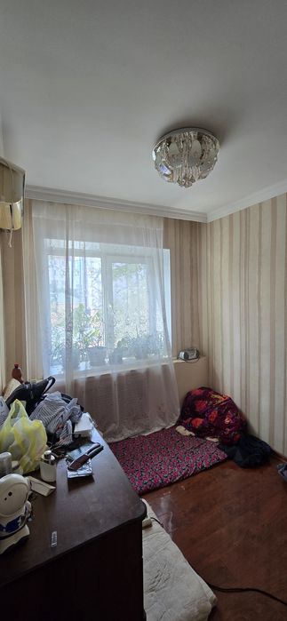 Продаётся трёхкомнатная квартира