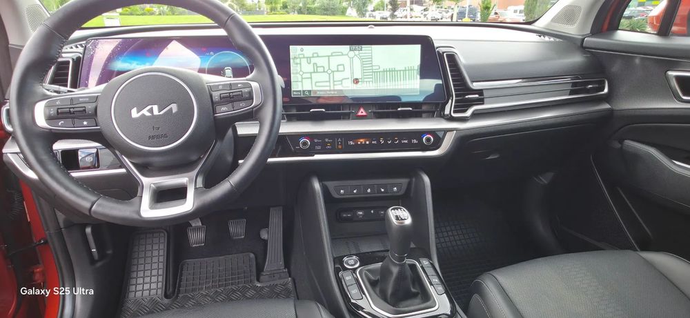 Kia Sportage Vand Kia sportage mild hybrid in stare perfecta.