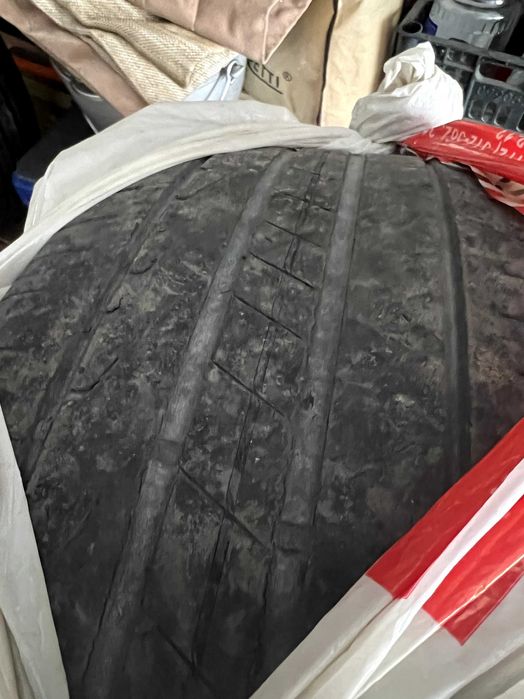 Летние шины 235/60R18