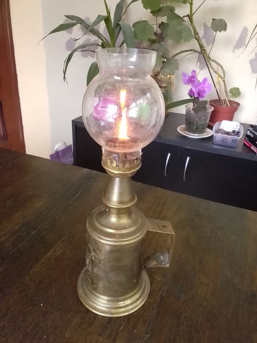Lampa petrol clamfor