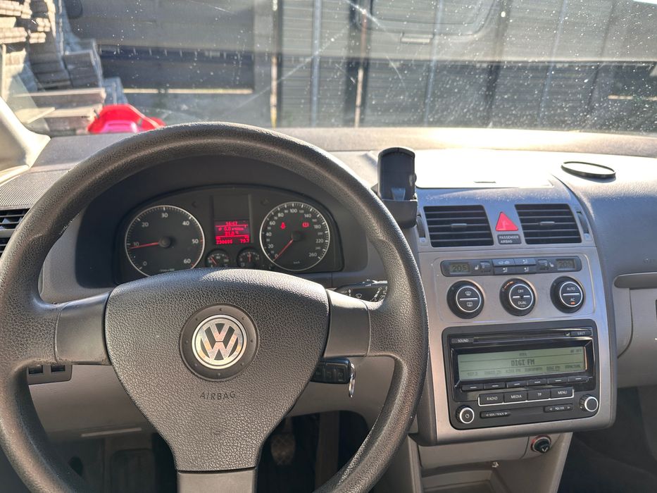 VOLKSWAGEN Touran 2008 — imagine 5