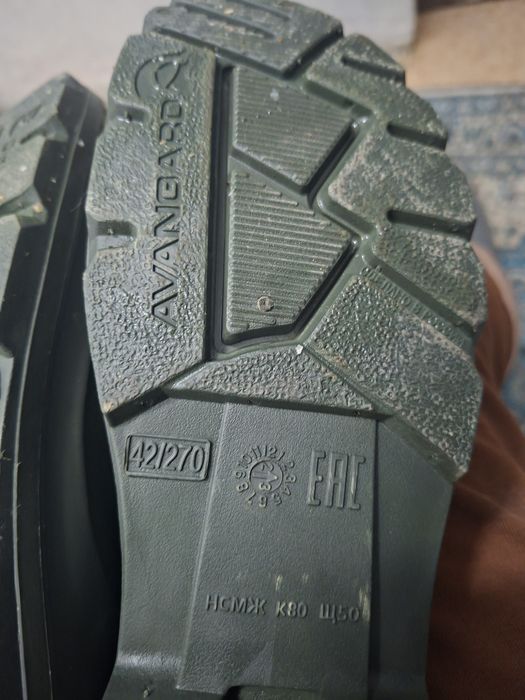 Продам сапоги резиновые