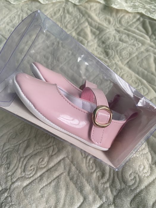 Продам сандали