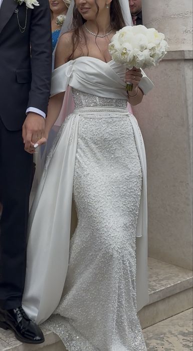 Rochie de mireasa tip sirena + trena detasabila si voal