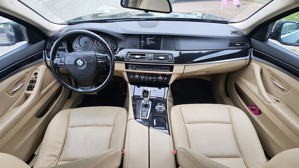 BMW 5 Series 2011 — imagine 5