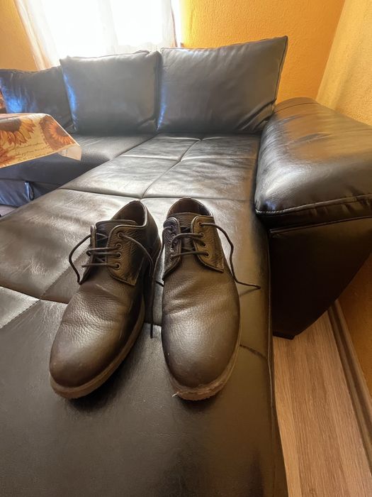 Официални обувки, спортно елегантни обувки