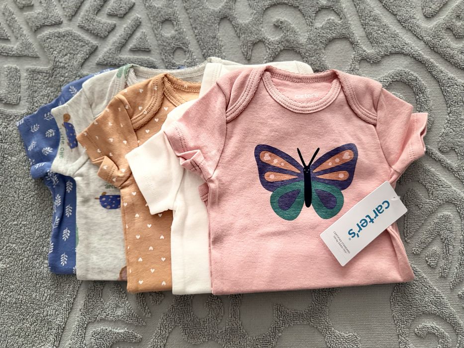 Боди Carters 6m на девочку