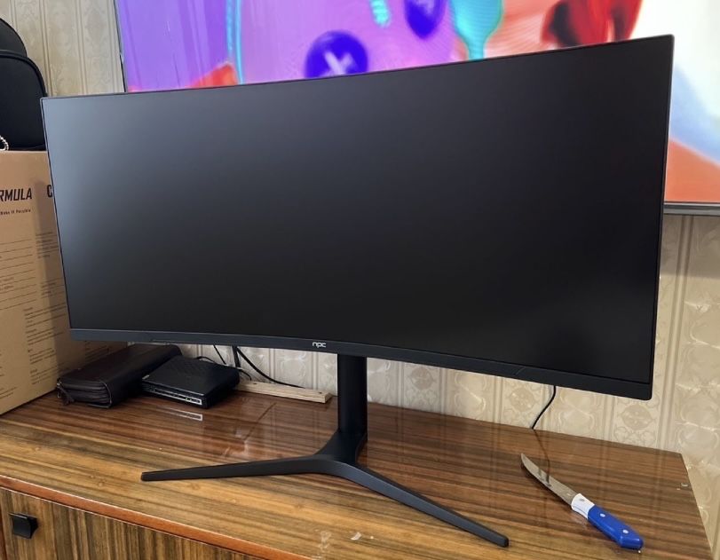 Продам монитор !.