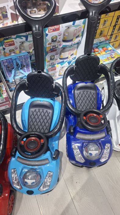 Детские машинки.