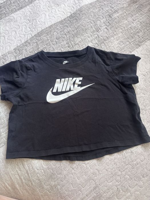 Къса Nike тениска