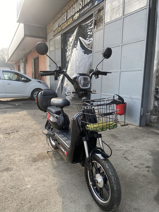 Skuter chuntak   2025 kotta balonli