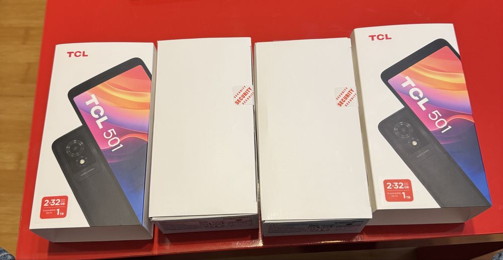 Vand telefon TCL 501 SIGILAT