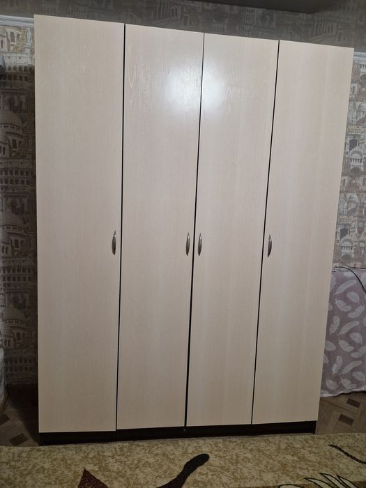Продам шифоньер удобный