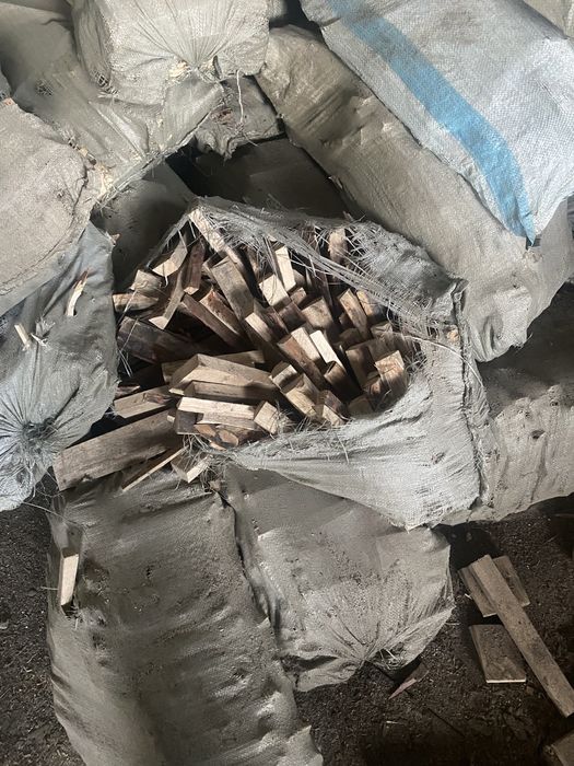 Дрова мешками рубленные