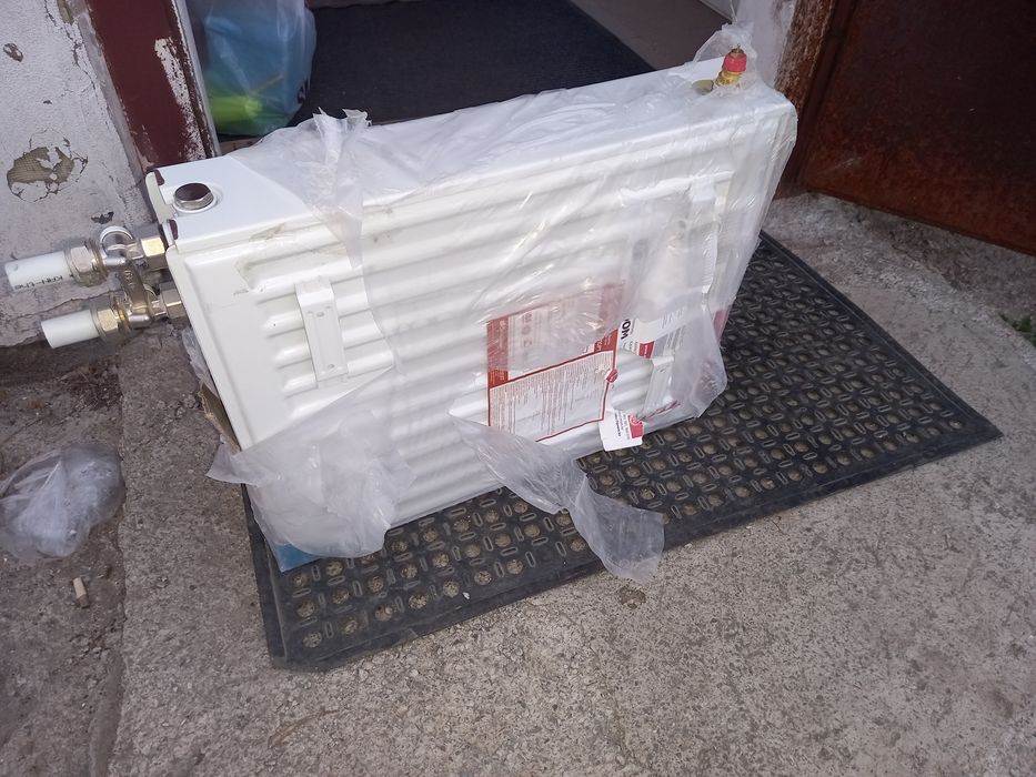 Продам радиатор отопления