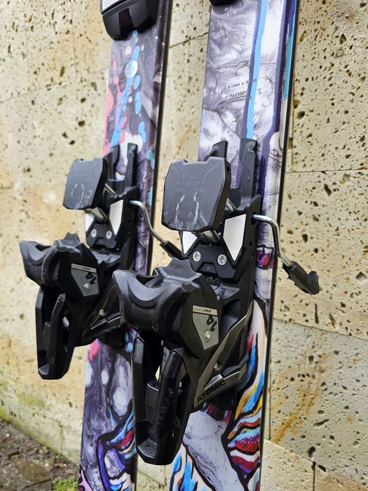 Schiuri atomic bent 85