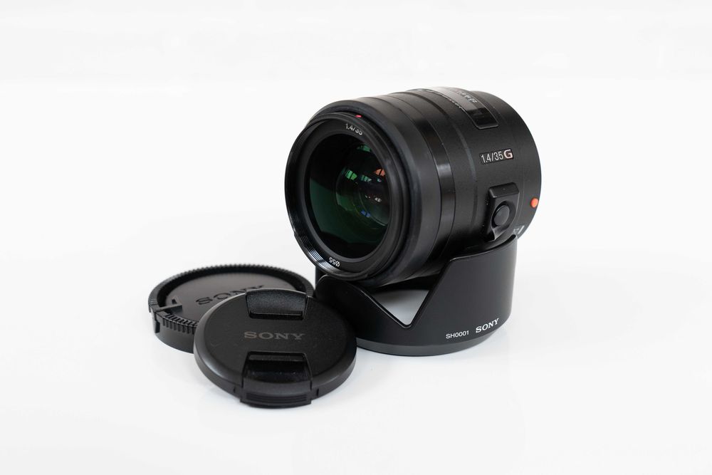 Обектив Sony SAL35F14G