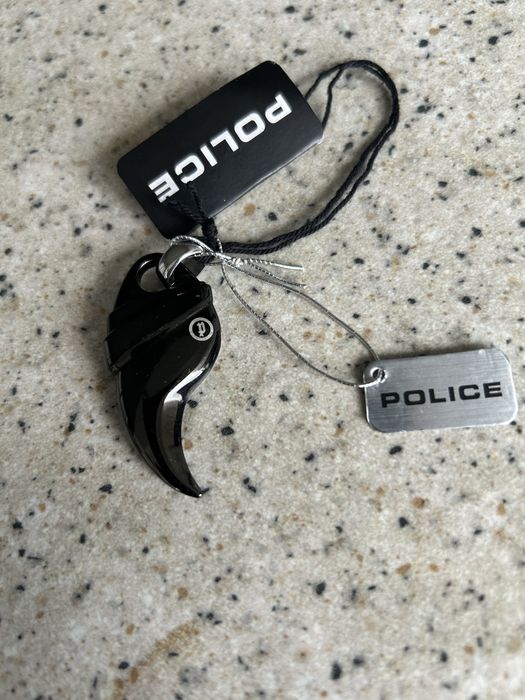Мъжко колие Police