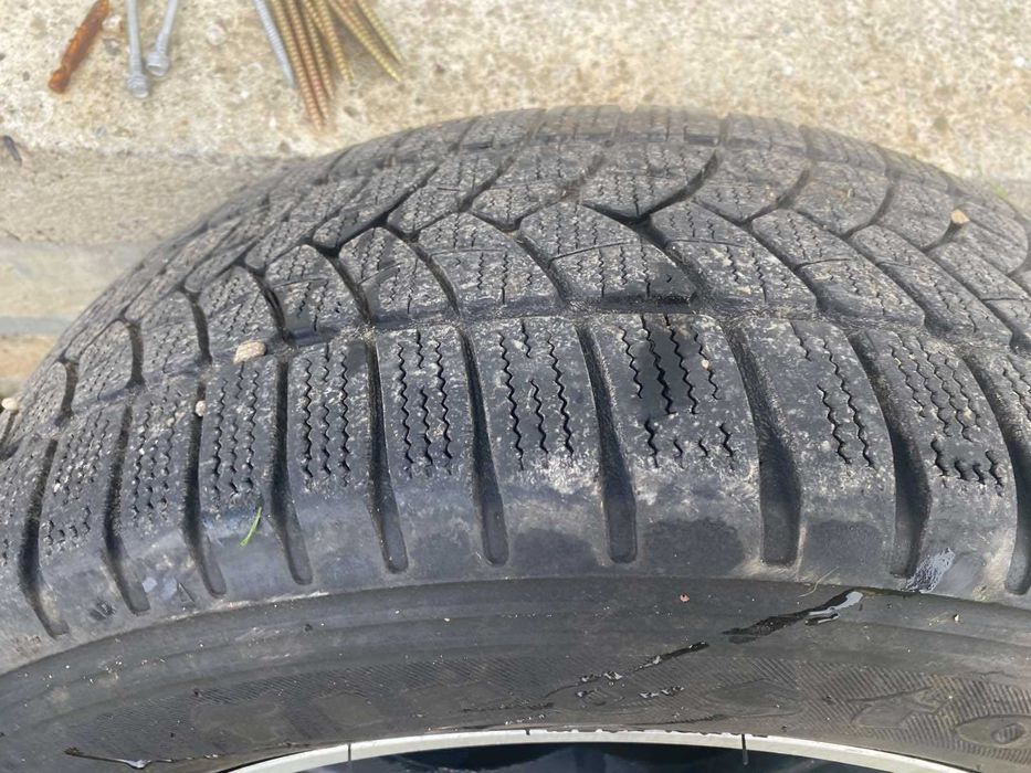 Продавам джанти VW 5x112 16”
Продавам джанти  5x112 R16 със зимни гуми