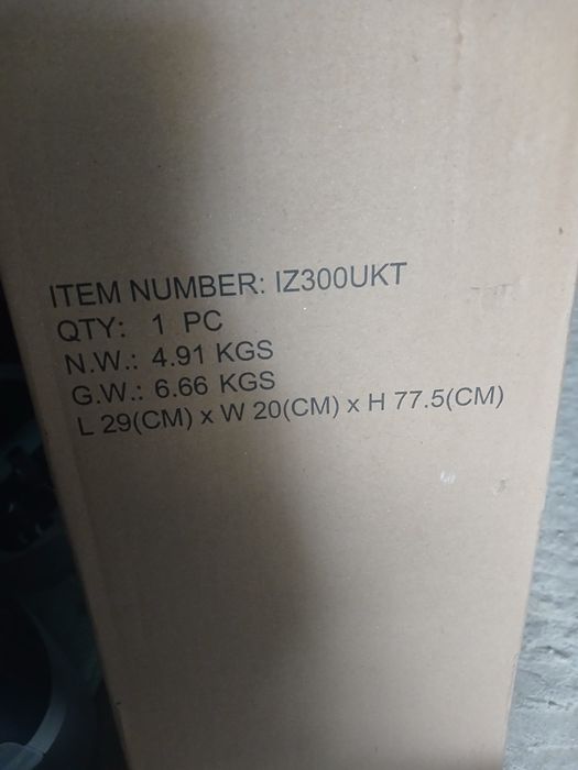 Aspirator shark cu baterie