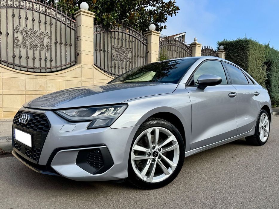 Audi A3 Audi A3 1.5 TFSI DSG Faruri LED ACC Keyless Entry TVA DEDUCTIBIL