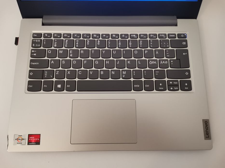 Laptop Lenovo IdeaPad 1