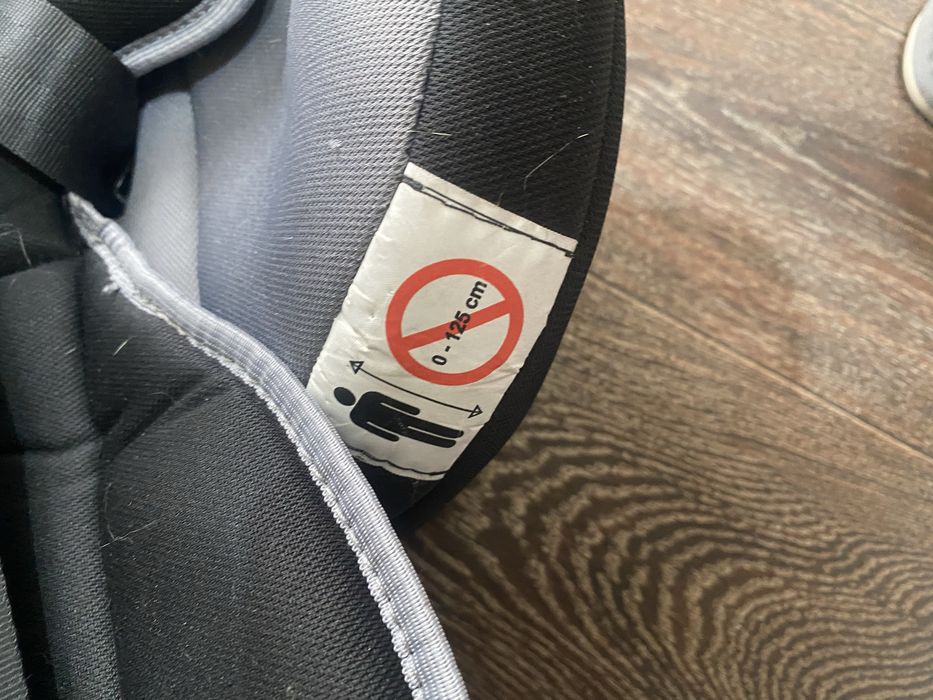 Продам автокресло детское