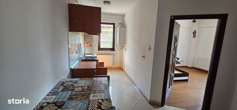 Apartament cu 1 cameră decomandat zona Nicolina Cug bloc2014 t Neculai