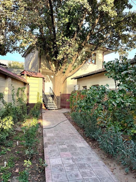 Дом Цалковского,  Никитина,  метро Буюк Ипак Йули Ориентир