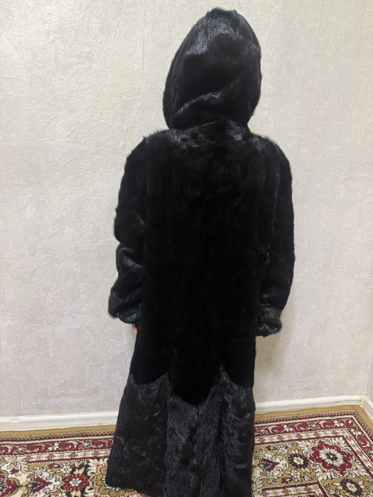 Норка шуба сатылады!