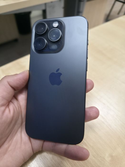 Iphone 15 pro 128Гб