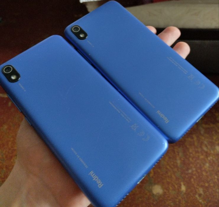 Продам два телефона Redmi 7a