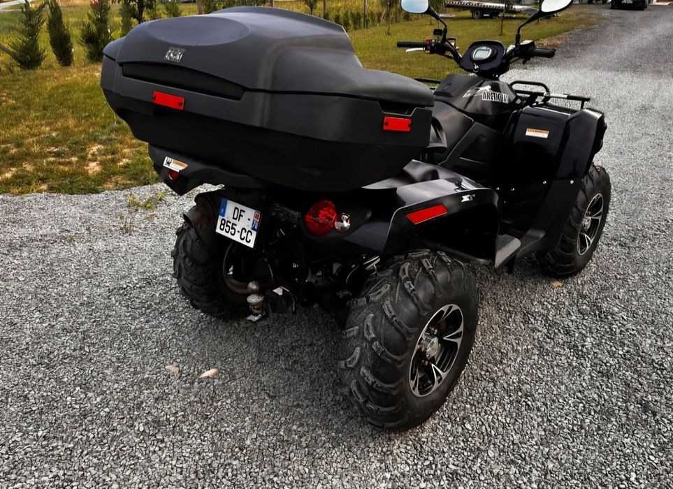 Vând atv ARCTICAT 1000 cc